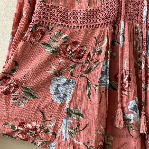 Torrid Floral Print Crinkle Gauze Lace-Up Babydoll Top - Size 00 / 10 - Picture 4 of 6